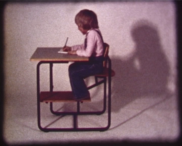 School desk movie School desk movie