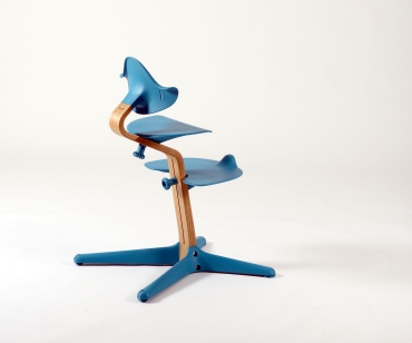 Nomi adjustable childrens chair